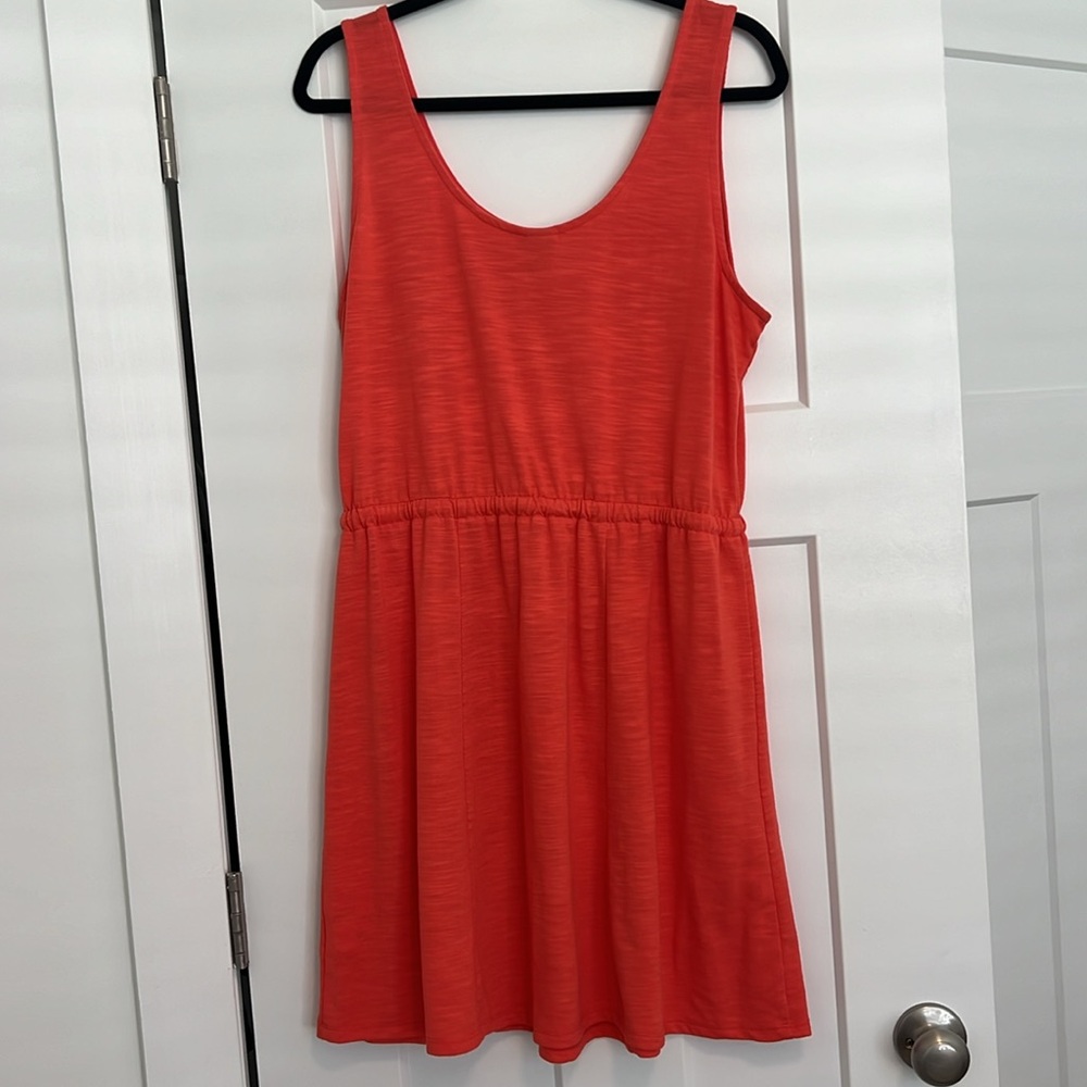 a•n•d e a w y dress. L. Orange. ptp 21”. Top to waist 18”. Total length 38” - Picture 3 of 6
